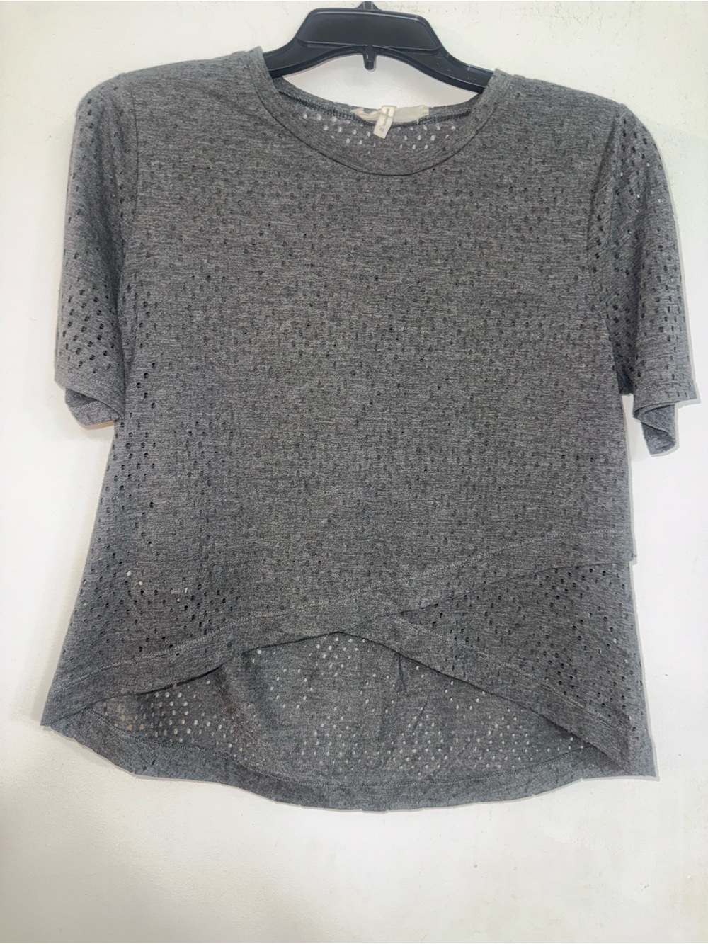 Women’s Gray BCBGeneration Short-Sleeve Top